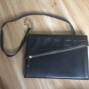 Date night crossbody wallet